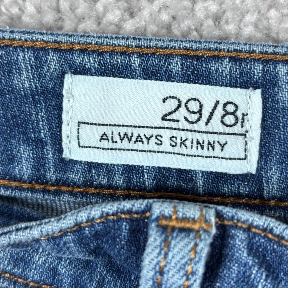 Gap 1969 Always Skinny Jeans Womens 29(Measure‎ 30) Blue Low Rise Studded